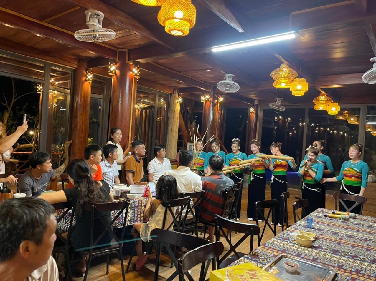 Pu Luong Sala Homestay Huong Ba Thuoc Exterior foto